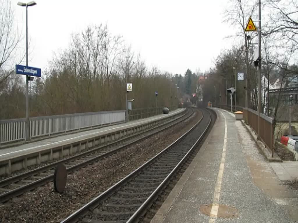 20.2.2011 15:51 DB AG Baureihe 612 in Dreifachtraktion aus Nrnberg nach Dresden mit Zugteil nach Bayreuth bei der Durchfahrt durch Nrnberg-Erlenstegen.