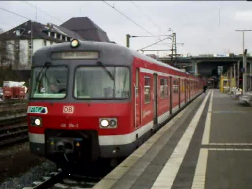 420 316-2 und eine weitere Br 420 fahren als S3 nach Bad Soden(Taunus) aus Darmstadt Hbf aus. 26.03.08