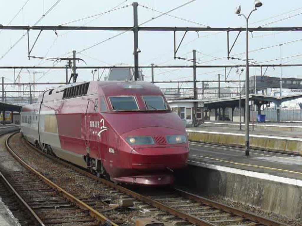 Der Thalys PBA 4536 verlsst am 12.04.09 den Bahnhof von Oostende in Richtung Brssel.