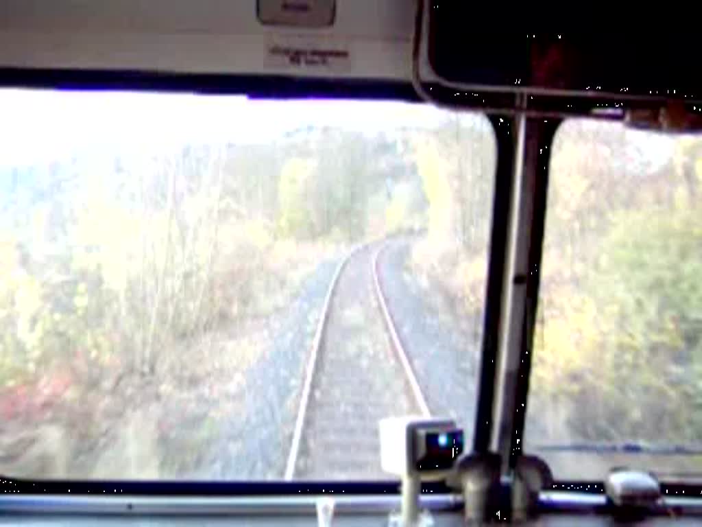 Die Sicht des Lokfhrers in einem VT98 der Kasbachtalbahn.(ffentlich zugnglich)
