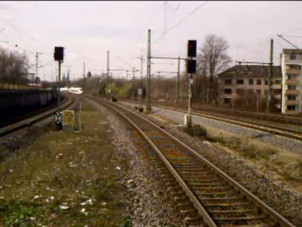 Doppeltraktion ICE3 (Br 403) fhrt am S-Bahn Haltepunkt Kln-Buchforst vorbei, in Richtung Dsseldorf. 28.03.08