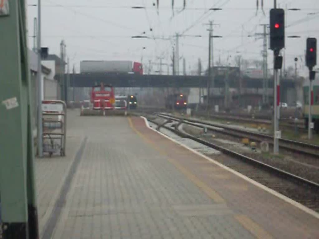 Einfahrt eines ODEG-Zuges am 15.12.08 aus Forst/Laustiz .