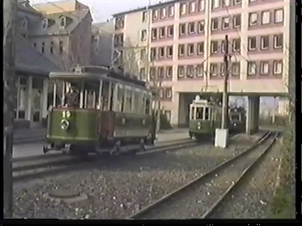 Fahrt mit historischen Straenbahnen am 12. April 1992 durch Gera.