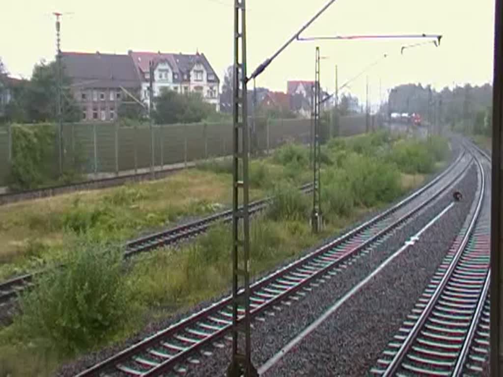 Gterzugfahrt mit einer E-Lok der BR 140 in Lehrte, am 22.Juli 2010. Gefilmt von Mueseumstellwerk in Lehrte.