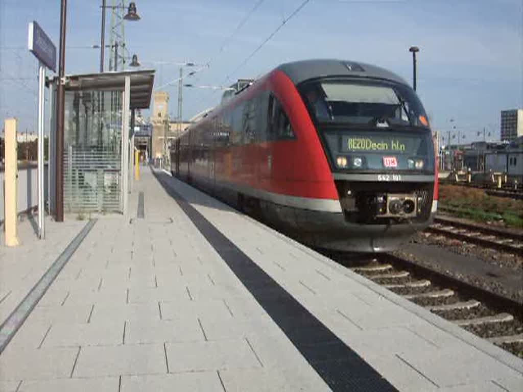 RE20 Dresden - Decn Wander-Express Bohemica bei der Ausfahrt im Bahnhof Dresden.(15.08.09)