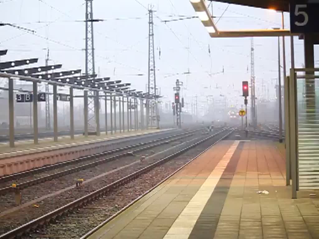 S3 von Güstrow nach Rostock Hbf bei der Einfahrt um 08:01 Uhr im Rostocker Hbf.14.12.2013