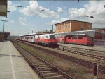 1x16-werbeloks Die 1116 087 (EM Polen) am 03.05.2008 mit einer Regionalbahn bei der Ausfahrt aus Passau Hbf. 