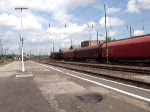 aalen Einfahrt eines RE-Zuges mit einer Br.110. Hier bei der Einfahrt auf Gleis 5 des Bahnhofs Aalen. Aufgenommen am 30.Mai.07