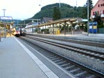 Eine Ae 6/6 kommt am 21.07.2010 mit ihrem GZ in ...