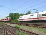 Zugbegegnung kurz vor den ...  Ulrich Slovig 21.05.2008
