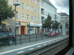 berlin Mitfahrt in der Stra�enbahnlinie 12 zwischen den Haltestellen Antonplatz und Albertinenstra�e.(25.7.2010)
