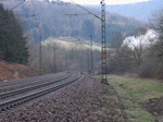BR 01 Sonderfahrt der Historischen Eisenbahn Frankfurt am 28. M�rz 2010.
01 118 erklimmt die Spessart-Rampe zwischen Laufach und Heigenbr�cken. Der Auspuffschlag entsch�digt f�r die Wartezeit. Das Blocksignal hinter mir zeigt Vmax 70, dass wird die 'Alte Dame' sicher nicht schaffen. Leider nur 30 Sekunden mehr kann die Camera nicht.