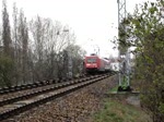 BR 101 mit Zugen �berf�hrungsfahrt von Reisezugwagen Richtung Norden augenommen am 06.04.2010 in Berlin Lichtenberg/Gab man beachte die Zug und Wagenreihung. in der Mitte des Zuges eine BR 120 am Schlu� eine BR 112 als Wagen.