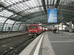 BR 112 Ausfahrt des durch Zufall getroffenen RE 2 mit 2 Lokomotiven der BR 112 am 16.01.