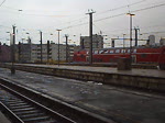 BR 120 Die Br 120 f�hrt Solo aus dem K�lner Hbf vor einem Signal