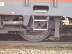 BR 146 mit Zugen Abfahrt der 146 210 mit einem IRE in Geislingen (Steige). Ausserdem durchf�hrt noch ein G�terzug mit 152 bespannt den Bahnhof. (26.12.2006)