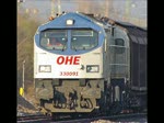 br-250-tiger Noch war nichts zu sehen, aber schon von weitem zu h�ren, dass sich eine gro�e Diesellok n�hert und dann kam 330091 der OHE um die Ecke in Richtung S�den. Aufgenommen am 07.04.2010 in Eichenberg.