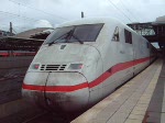 br-402-ice-2 402 039-2 'Essen' als ICE 847 nach Berlin Ostbahnhof �ber Duisburg - Dortmund bei der Abfahrt im Bahnhof D�sseldorf Flughafen-Fernbahnhof am 18.05.2008