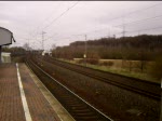 br-403-ice-3 Ein namenloser ICE3 f�hrt zusammen mit 403 028 'Aachen' als ICE 517 Dortmund Hbf - M�nchen Hbf durch Leverkusen-Rheindorf. 28.03.08