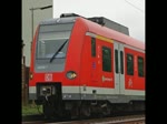 Wohl auf �berf�hrung kam dieser S-Bahn Stuttgart Quitschie (423 020-7) ...