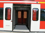 br-424 2 Triebz�ge der Baureihe 424 verlassen am 04.05.'09 die Station Lehrte