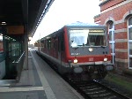 Rostock, Hbf: Ausfahrender VT ...  Mario Hasch 16.10.2008