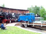 BR 86 Hier wird 86 283 auf die Drehscheibe gezogen, um sich dort zu pr�sentieren. 