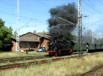 BR 91 Dampflok BR 91 134 -DR- mit 'ihrem' Sonderzug der MEF bei der Ausfahrt aus dem Haltepunkt Rastow 01.08.2009