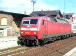 Am Gleis 2 fhrt jetzt ab der IC 240 nach Hamburg-Altona. Dieser kam aus Krakow Glowny. Lbbenau/Spreewald den 6.10.2005