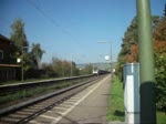 Zugbegegnung am 13.10.10 zwischen ES 64 F4-027 mit Autozug und 152 090 mit gemischten Gterzug in Himmelstadt.