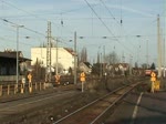 143 852 von der Rostocker S-Bahn hat es im November auf die RE 10 Leipzig-Cottbus verschlagen (die S-Bahn konnte Fahrzeuge abgeben, weil nur ein 30-min-Takt herrschte). Einfahrt in Torgau, Ausfahrt in Eilenburg
14.11.2010