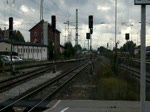 ICE 1602 fährt auf Gleis 3 in Lichtenfels ein. Die Fahrt wird nach Dresden Hbf gehen. (30.09.2009)