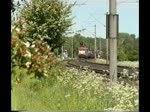 Bahndamm Vhrum - Hmelerwald, E-Lok mit PKW-Transport und Personen-Waggon
