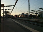 Im letzten Licht verlsst RB 33383 von Rostock Hbf Richtung Graal Mrtz den Bahnhof Rostock,Gre an den Tf fr Fernlicht+Makro(16.07.10)