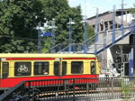 Die S-Bahnlinie 75 nach Wartenberg im Bahnhof Messe Sd.(25.7.2010)