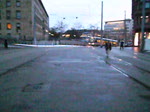 Hier ist die Saarbahn am Hauptbahnhof in Saarbrcken zu sehen. Die Aufnahme des Videos war der 28.01.2010.