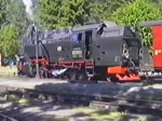 Einfahrt eines mit 199 bespannten Personenzuges am 22. Juli 1990 in Drei Annen Hohne.