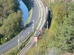 Eine RB aus Lichtenfels wird in Kürze ihren längsten Zwischenstopp Saalfeld (Saale) erreichen. Fast eine halbe Stunde wartet sie dann auf die Weiterfahrt nach Naumburg (Saale) Hbf. (20.10.2009)