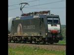 189 201-7 (ES 64 F4-201) bespannte am 08.07.2010 einen Kesselwagenzug in Richtung Sden.