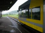 Burgenlandbahn nach Zeit bei der Ausfahrt aus Laucha (Unstrut) am 28. Mai 2007