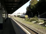 exeter-central Ein Regionalzug aus Exemouth f�hrt in Exeter Central ein