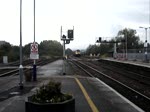 Einfahrt eines Intercity in den Bahnhof Exeter St.Davids whrenddessen fhrt ein Flash Voyager aus dem Bahnhof