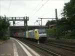 hamburg-harburg ES 64 F4-901 (152 901-5) der ITL durchfuhr am 31.7.10 mit einem Containerzug Hamburg-Harburg.