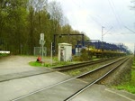 HGK G200 mit Containeezug am 11.4.10 durch Ratingen-Lintorf  ...