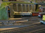 Modellbahn von Christian Maier Durchfahrt eines G�terzuges mit der BR V 160 drei mal, einfahrt eines Dampfzuges BR 64 und ausfahrt eines �BB EC baspant mit der BR 184 003 