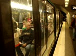 Paris Metro Ausfahrt der Pariser Metro