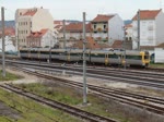 Triebzüge der Reihe 2240 im Bahnhof Entroncamento am 7.