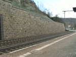 Rail4Chem Eisenbahnverkehrsgesellschaft mbH Nachdem die Cantus gerade abgefahren war, folgte auch schon 185 543-6 mit Aufliegerzug und musste im Hp H�rschel erstmal etwas runterbremsen. Aufgenommen am 01.04.2010.