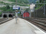 Re 10/10 mit GZ bei der Durchfahrt in G�schenen am ...