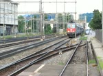 re-4-4-ii-re-420 Re 4/4 II mit EC-Komposition bei Pratteln am 27.07.2010